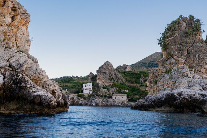 4-Hour Private Boat Tour of Castellammare del Golfo - Why a private 4-hour coast cruise works so well in Sicily