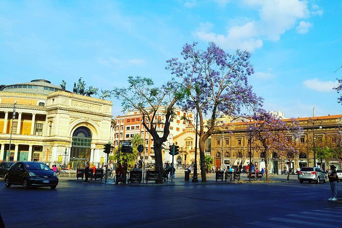 A walk among the monuments and markets of Palermo - Price and value: is $102.02 fair for a 2.5-hour highlights route?
