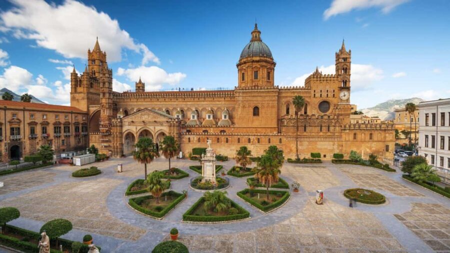 Best of Palermo: Private Walking Tour with a Local - Why starting at Teatro Massimo helps you orient fast
