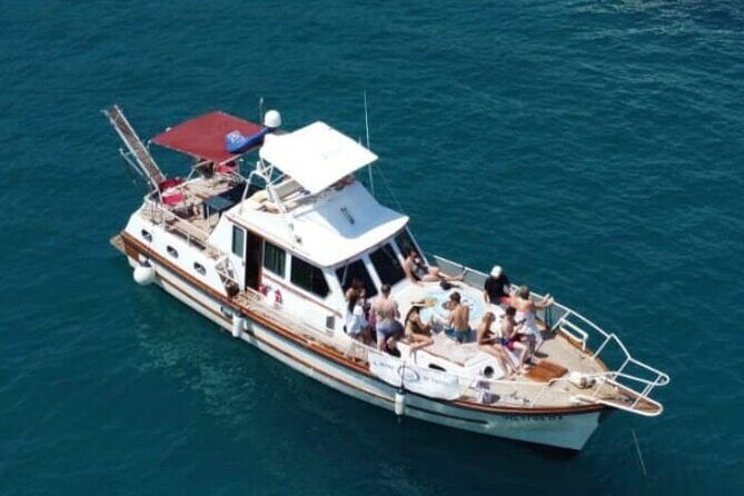 Boat excursion from Palermo with aperitif and wine - Service, staff, and the vibe: the human detail