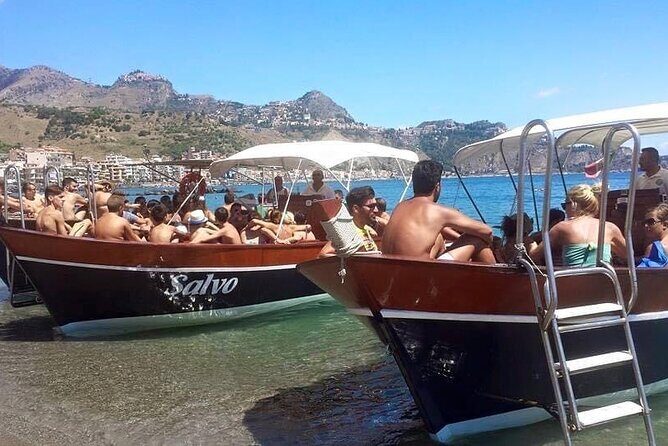 Boat excursion Taormina Giardini Naxos - What to bring (so the short trip feels complete)