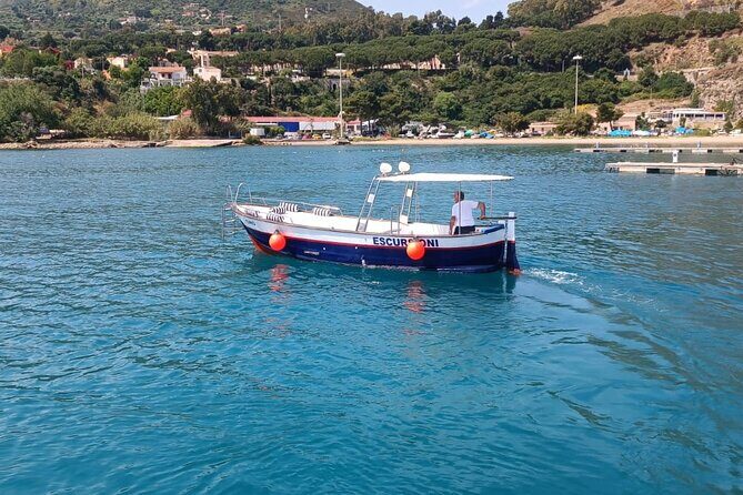 Boat excursion to Cefalu with aperitif - Small-group energy: what it means for your day