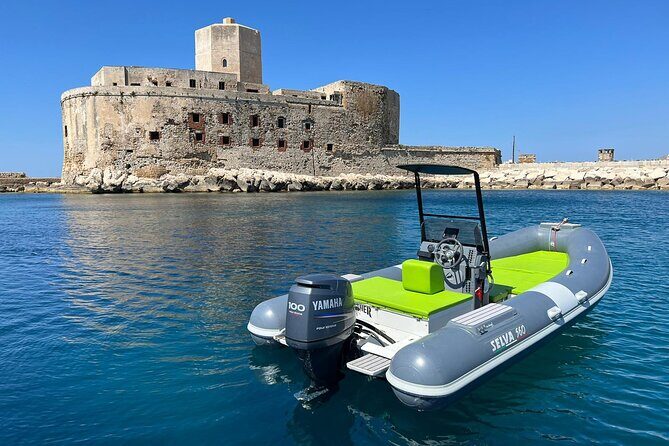 Boat excursion to the island of Favignana - How Skipper-Driven Routing Changes the Whole Experience
