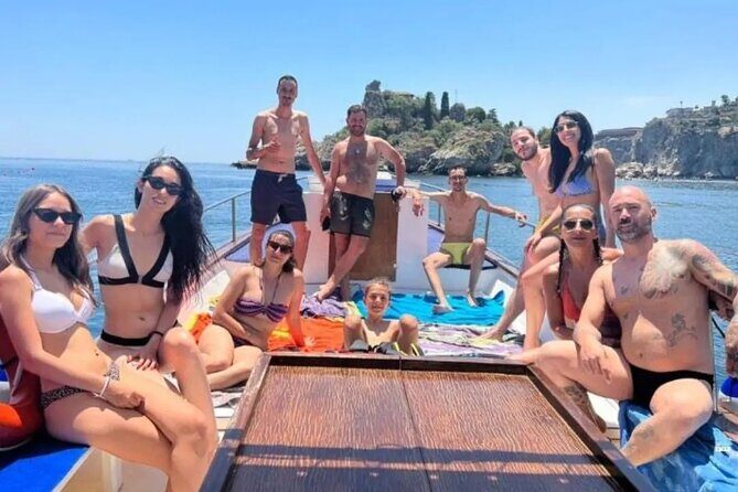 Boat Experiences With Aperitif - Drinks, Snacks, and Snorkeling Gear: What’s Included and What to Double-Check