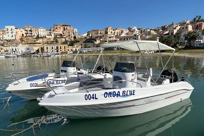 Boat rental Castellammare del Golfo, rent a boat. - Picking your time: 4 to 9 hours on the water