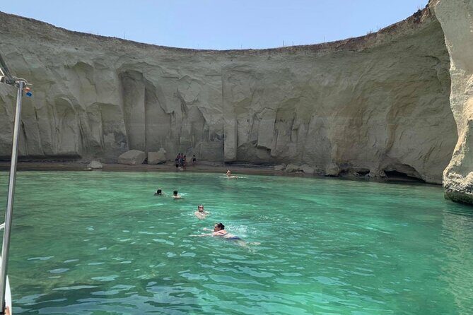 Boat tour in Pillirina, sea caves and Ortigia and prosecco - Sea Caves: What to Expect When Conditions Change