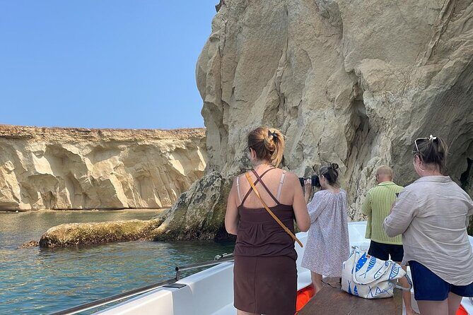 Boat tour in Pillirina, sea caves and Ortigia and prosecco - Plemmirio (Pillirina) and Maniace Castle: Where the Myth Feels Close