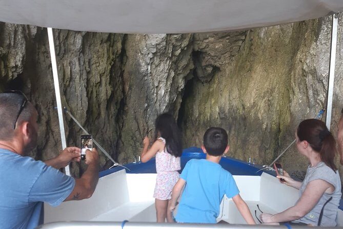 Boat tour Ortigia, sea caves and Pillirina 2h - Price and value: is $48.27 worth it?