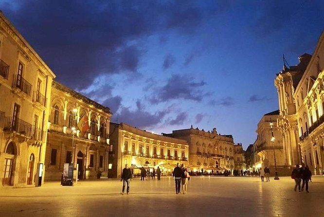 Catania (cathedral and via Etnea) - Syracuse Ortigia - A Friend-Style Day Trip from Palermo That Actually Feels Personal