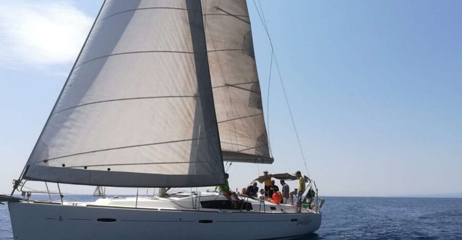 Catania: Coastline Sailing Trip 6hr with Aperitif and Lunch - The Ulysses route: Catania and Etna from the sea