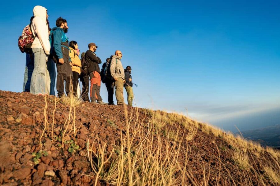 Catania: Etna Sunset Tour with Transfer - Transfer time and pacing: how the 5-hour format works