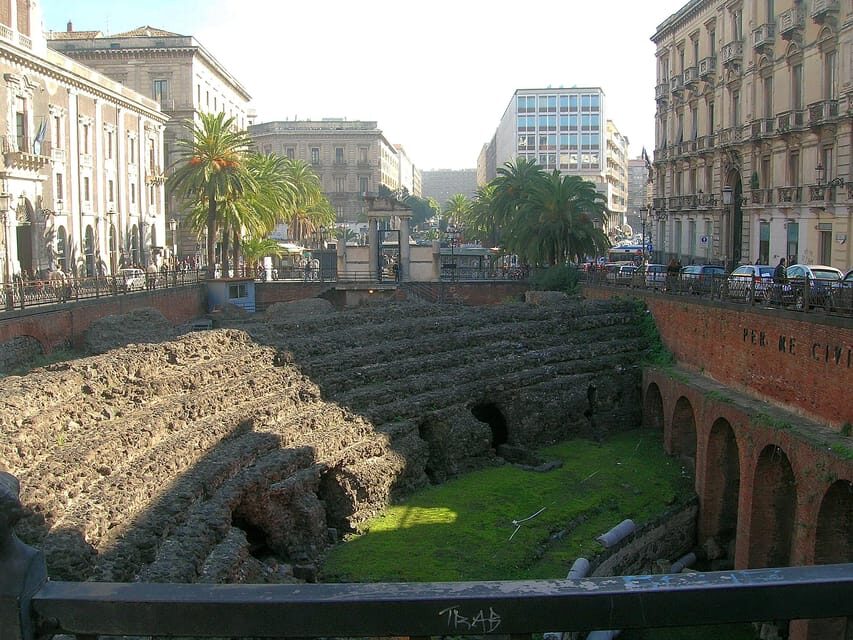 Catania: Hop-On, Hop-Off Bus to Acicastello and Acitrezza - Acicastello: Norman castle views and self-guided wandering