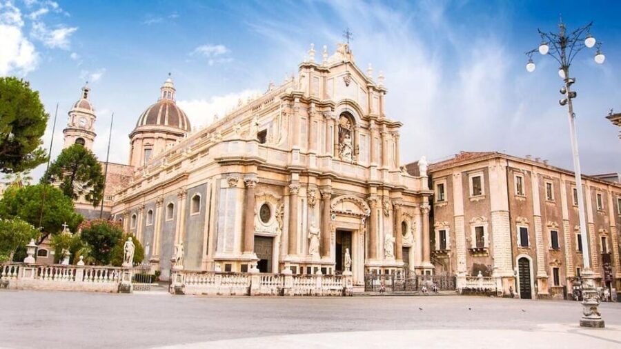 Catania: Hop-On, Hop-Off Bus to Acicastello and Acitrezza - Acitrezza and the Faraglioni: your main photo and time-for-yourself stop