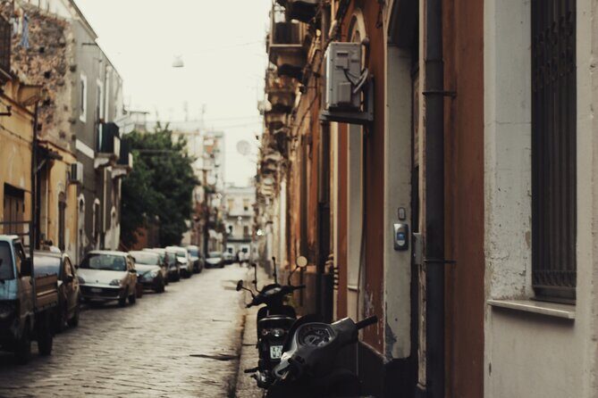 Catania Private Walking Tour with a Local - Private and customizable: how you control the route and pacing