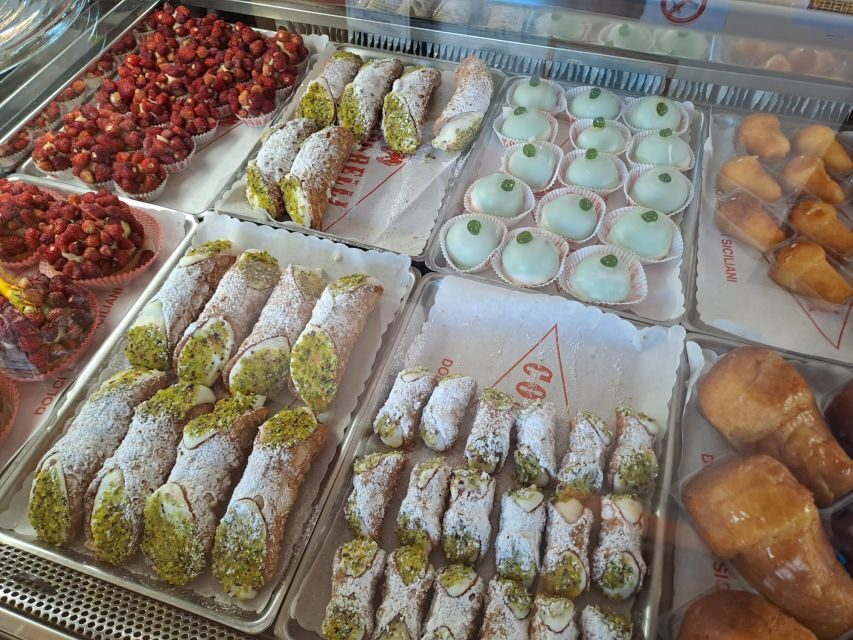 Catania: Street Food Guided Walking Tour - Key highlights worth showing up for