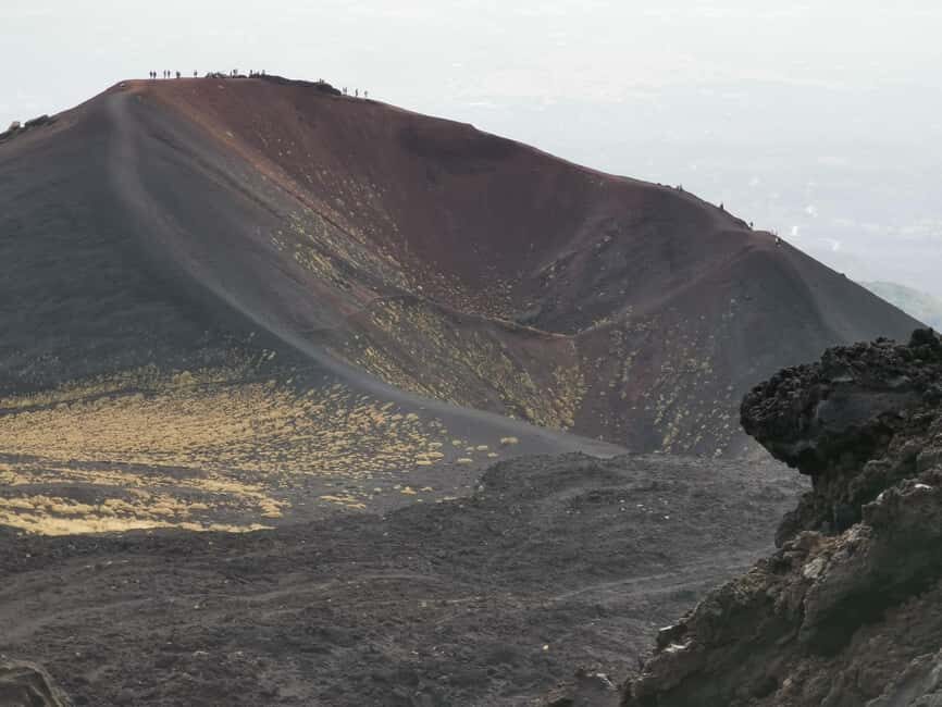 Catania: Sunset Trekking on Mount Etna with Wine Tasting - Etna at sunset: why this trek feels different