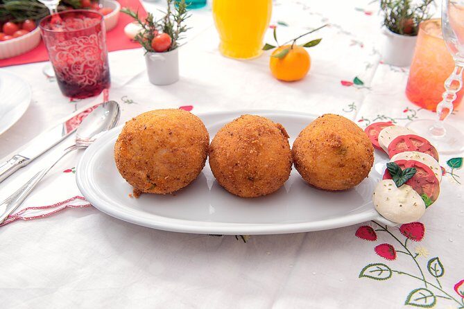 Cesarine: Home Cooking Class & Meal with a Local in Catania - Who should book this cooking class (and who might skip it)
