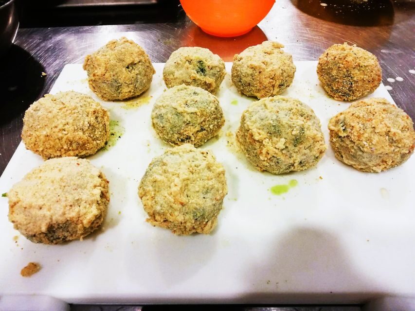 Cooking Class Arancini in Catania - The almond paste lesson: the sweet counterpart to arancini