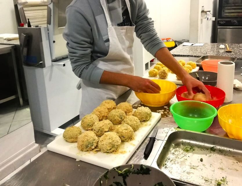 Cooking Class Arancini in Catania - Tasting time: wine, coffee, and what you made