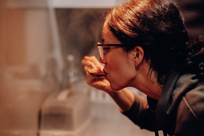 Cooking lesson in Catania with lunch or dinner - The 3-Hour Plan: Bruschetta, Caponata, Pasta, Cannoli