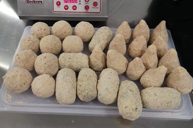 Course of Arancini and Almond Paste in Catania - Should You Book This Catania Course?