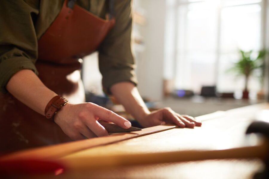 Design and Craft with Leather in Palermo - Language Options: You’re Not Locked Out