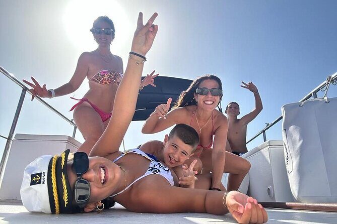 Discovering Cefalù's Coastline Activity on a Mini Catamaran - Aperitivo on the Water: Snacks and Drinks That Change the Mood