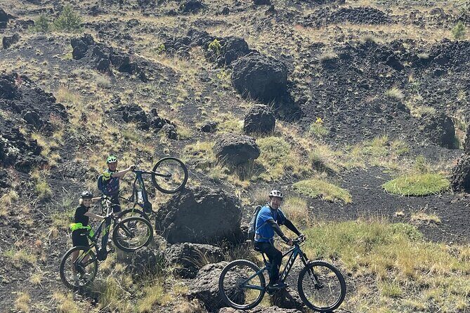 E-bike excursion on Etna - The Southern Etna Route: From Dirt Paths to Big Views