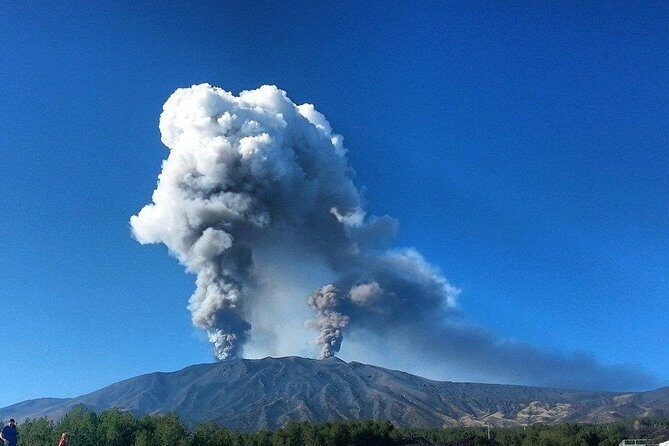 Easy North Etna Hike - Price and Value: Does $142.19 Make Sense for This Hike?