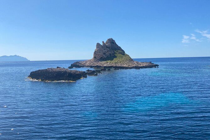 Egadi Shuttle Tour to Favignana and Levanzo from Trapani - Favignana’s nearly 4 hours: what you can actually do