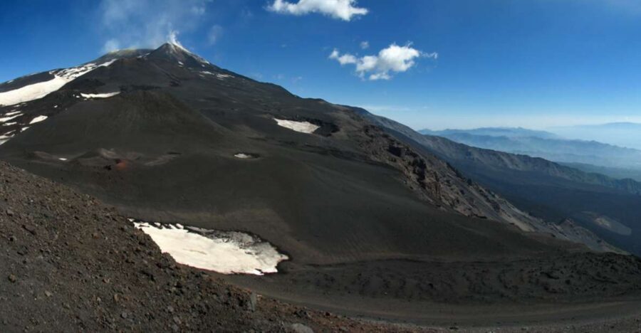 Etna 3000m - Cable car day: Sapienza to 2500 m, then the Etna bus to 2750 m