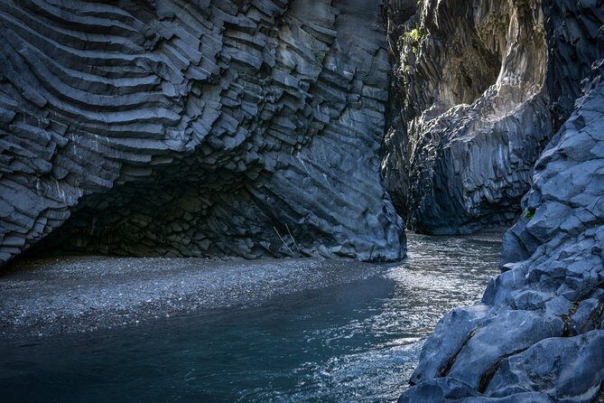 Etna and Alcantara Gorges Excursion - Guide quality: why Salvatore, Giovanni, and Emanuele keep showing up