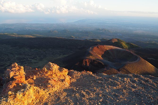 Etna at sunset - 4x4 tour with Sicilian sweet aperitif - Meeting point in Trecastagni: where the tour energy starts
