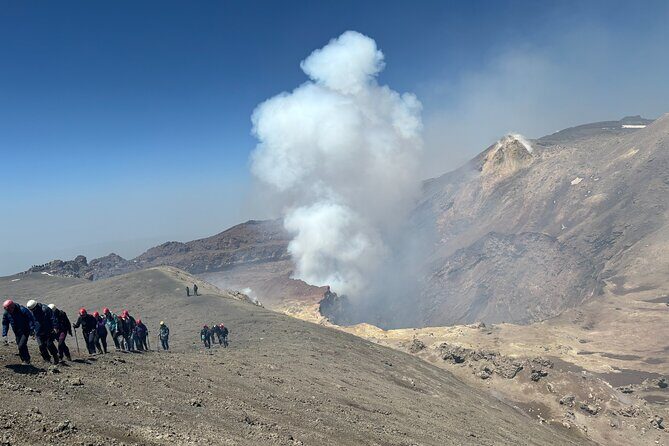 ETNA CENTRAL CRATER EXCURSION (3,345 m a.s.l.) - The reality check: what you’ll see even if you stop short