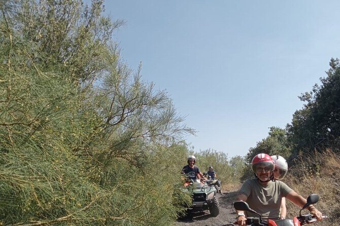 Etna Easy Tour - Meeting the guide and getting the quad ready
