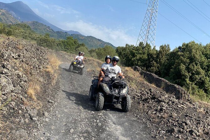 Etna Medium Tour - Silvestri craters at 1,986 m: why the altitude stop is worth it