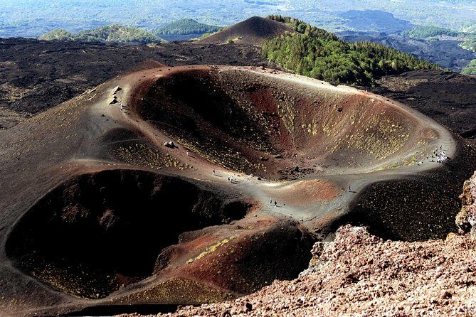 ETNA NORTH BASIC TOUR 2.000 mt - Key highlights that make this Etna North day worth it