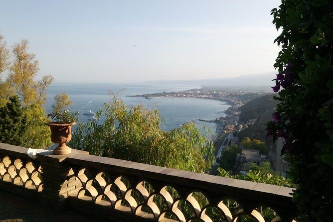Etna & Taormina from Catania - From Catania pickup to a 9-hour day with focus