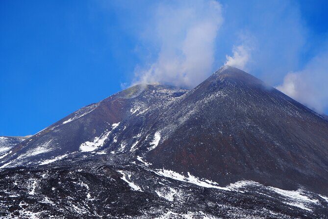 Etna Trekking High Altitude For Small Groups - Meeting at La Terrazza Dell’Etna: Easy Starting Point, Clear Flow