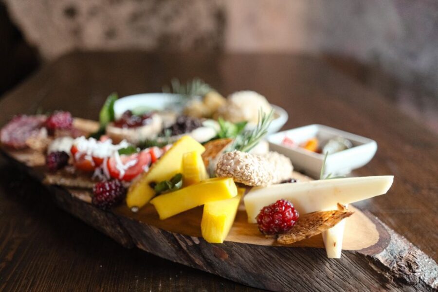 Etna Urban Winery - Tasting, sicilian platter and self tour - Your 90-minute tasting: four Etna wines plus Chef’s Sicilian bites