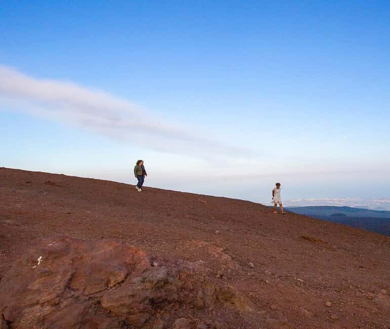 Etna wine Experience Sunset - From Pasticceria Savia to Piazza Cavour: the 5-hour flow