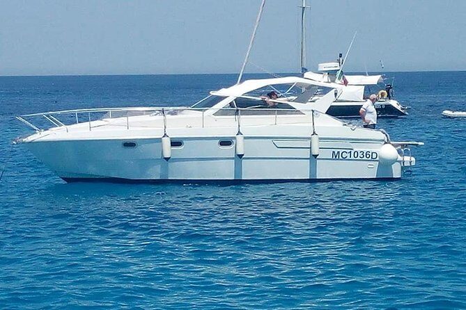 Favignana and Egadi Islands Boat Tour - Grotta del Bue Marino and sea caves: what to look for from the boat