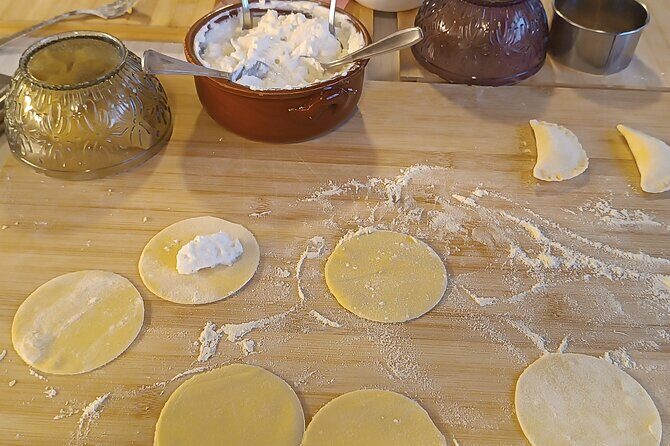 Fresh pasta and tiramisù class in Palermo - Sauces made with local, organic, seasonal ingredients