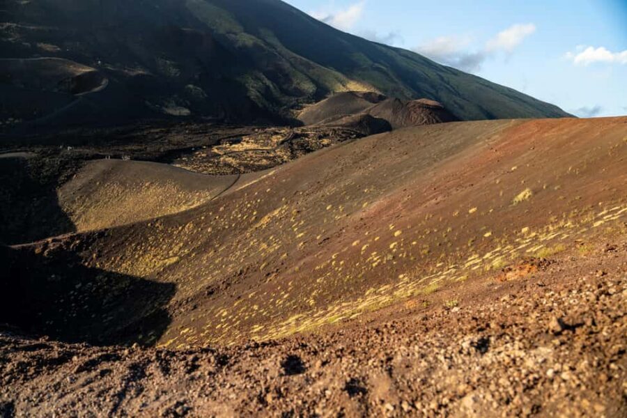 From Catania: Mount Etna Sunset Tour with Tasting and Cave - Entering a Lava Cave: What You Gain (and What You Don’t)