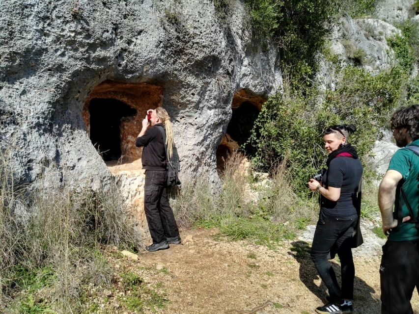 From Catania: Pantalica & Sortino Guided Tour - Who should book this tour