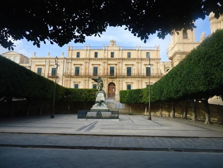 From Catania: Syracuse and Noto Culture and History Tour - Noto: Sicilian Baroque and the Stone-Garden Feeling