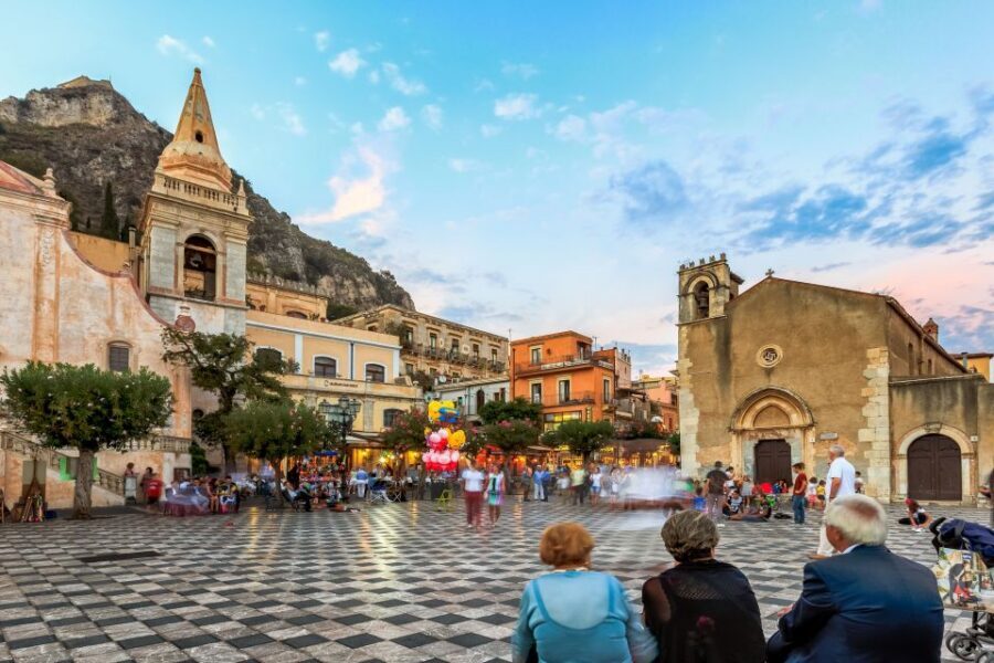 From Catania: Taormina, Isola Bella, and Castelmola Day Trip - Meeting at Saint Agatha Cathedral Corner in Catania