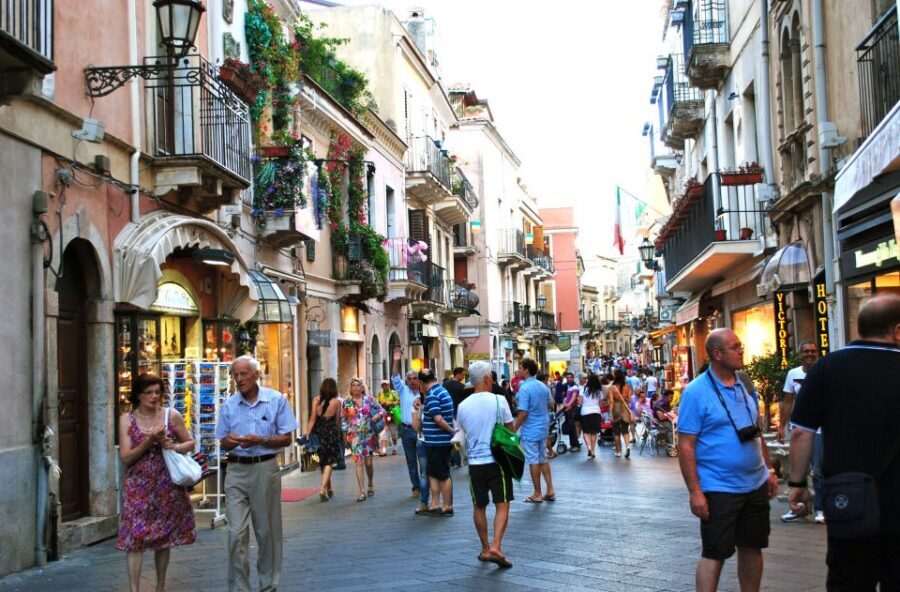 From Catania: Taormina, Isola Bella, and Castelmola Day Trip - Comfort tips for a smoother day in Sicily