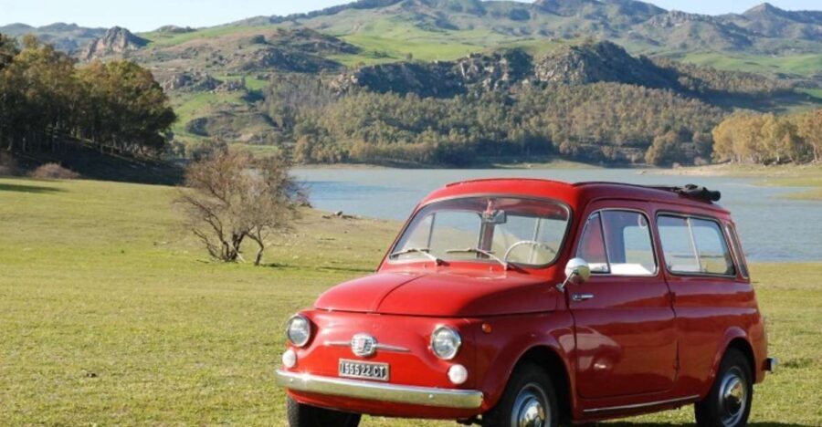 From Catania: The Godfather Tour in a Vintage Car - Taormina: your one-hour break on Corso Umberto