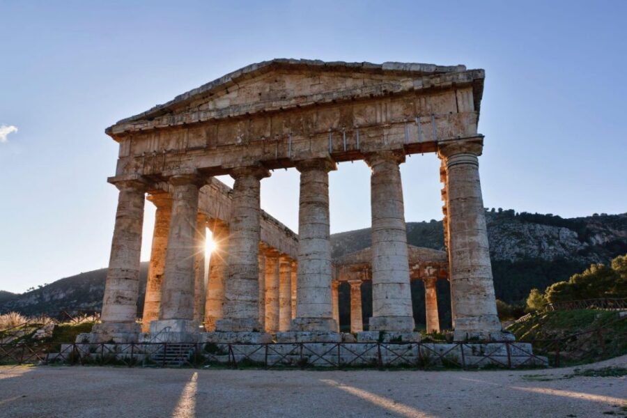 From Palermo: Segesta Archaeological Park Transfer - Pick-up in Palermo: where to meet and how timing works